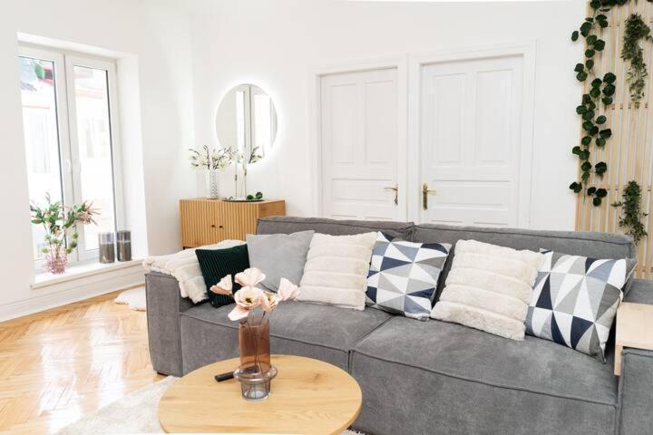 Freedom Apartments In The Heart Of Lviv - Balabana Str And Svoboda Avenue Luaran gambar